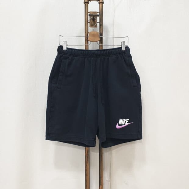 나이키 클럽 프렌치 테리 쇼츠 반바지(L)
