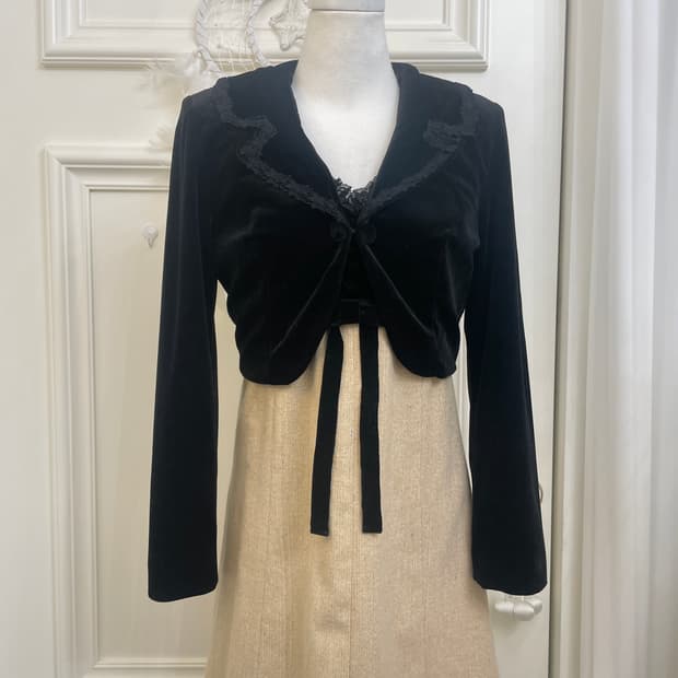 black lace velvet crop jacket