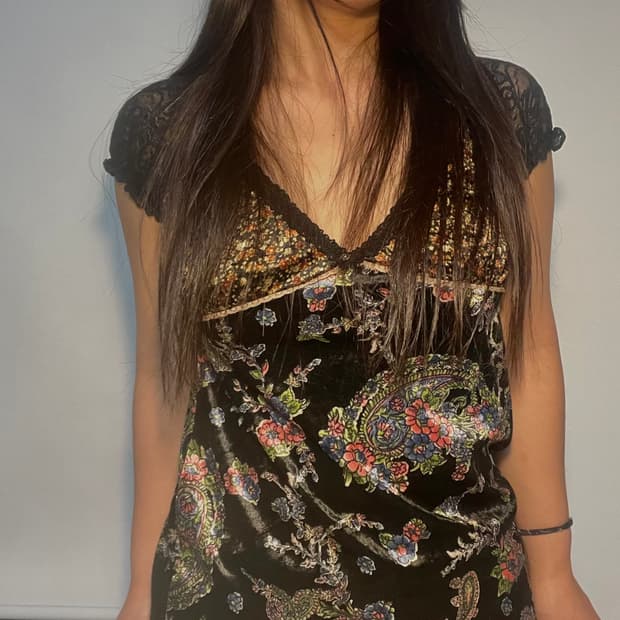 vintage velvet dress