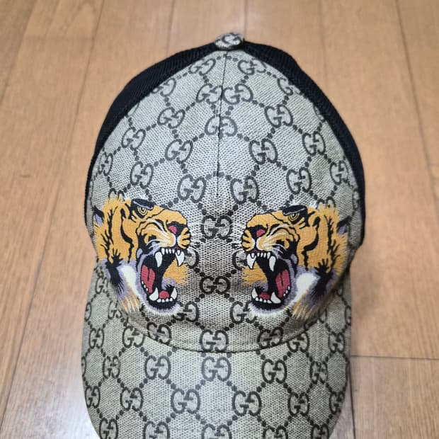 (정품) 구찌 GG 타이거 볼캡 M사이즈 (명품 남자 모자)