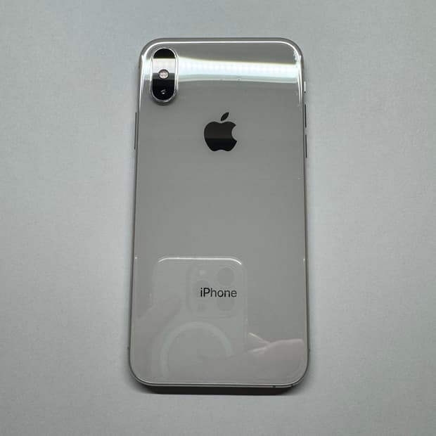 아이폰XS 실버 64기가 배터리82%