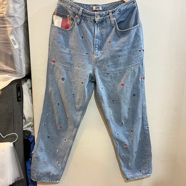 (33/32 작게나옴) 타미진스 자수 패턴 데님 팬츠 청바지