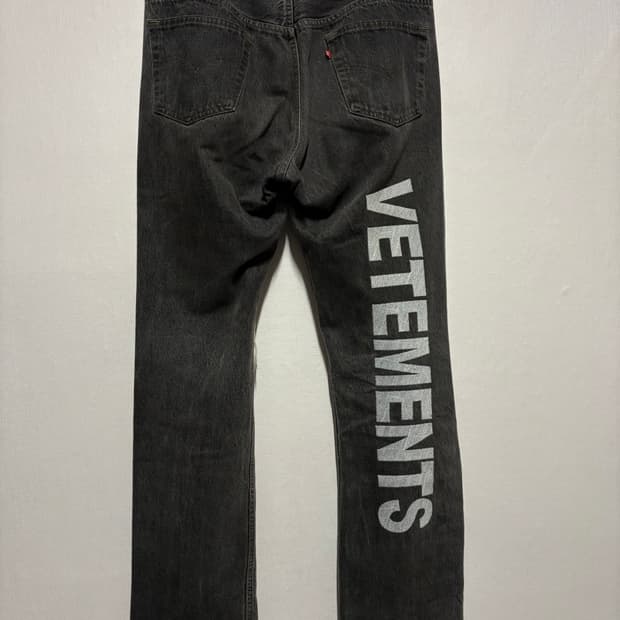 [M] 베트멍x리바이스 501 데님 팬츠