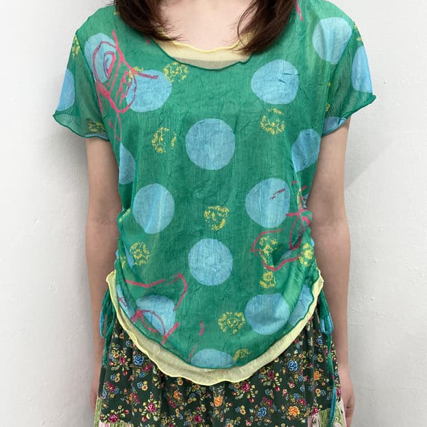 하구미 도트 레이어드 셔링 탑