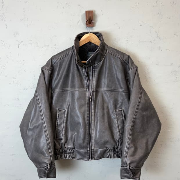 빈티지 그레이 비건레더 양털 봄버 자켓