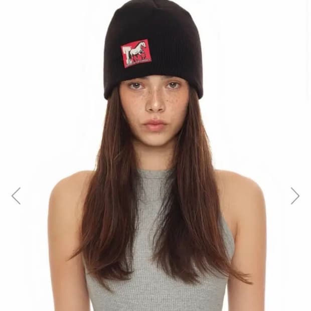 투머치택스 비니 