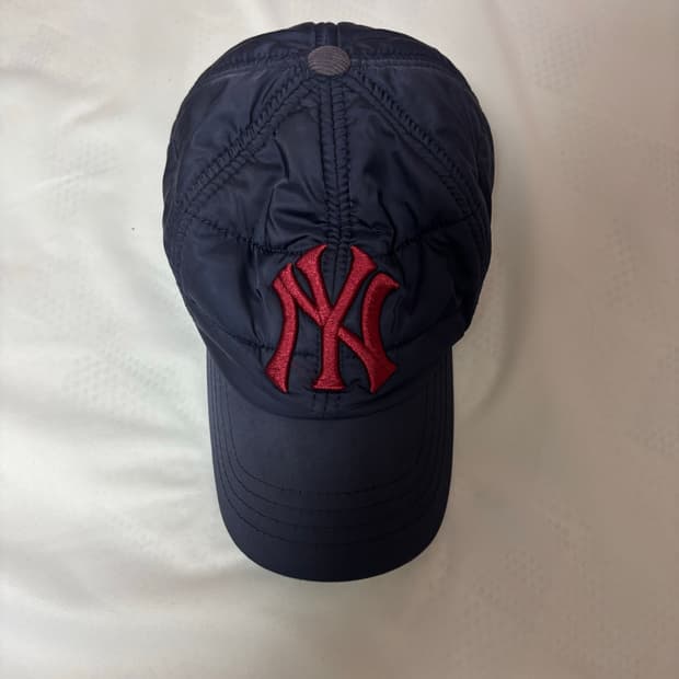 뉴에라 x MLB 콜라보 네이비 베이스볼캡
