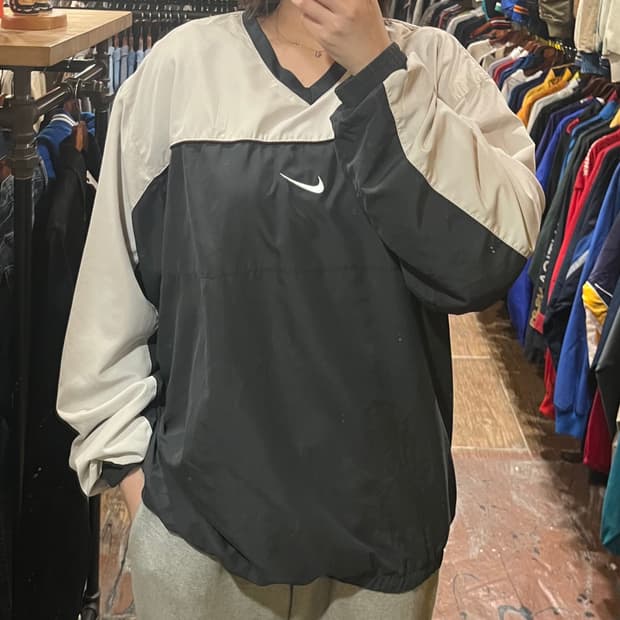 [HI] 나이키 웜업 블랙&화이트