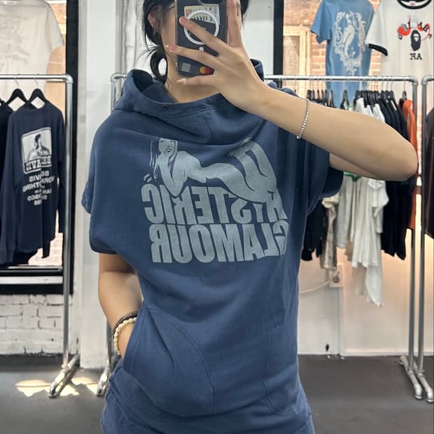 히스테릭 글래머 히스걸 반팔 후디