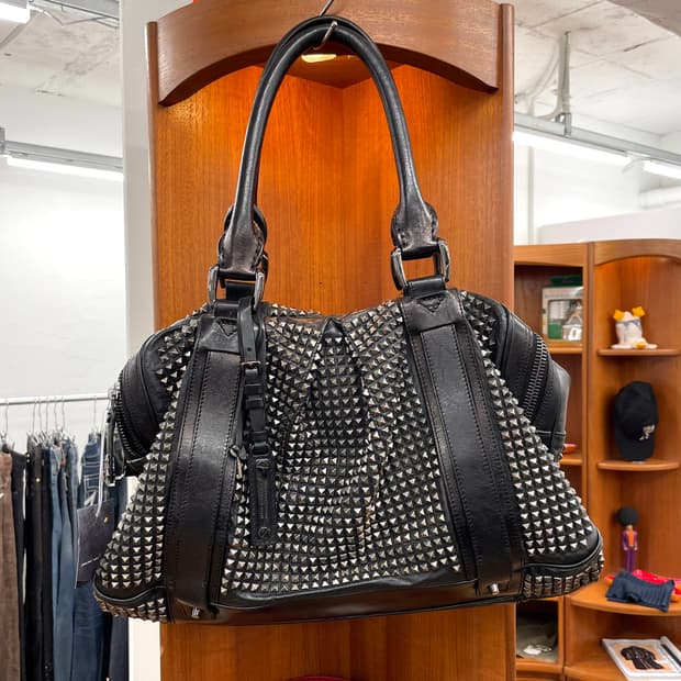 버버리 프로섬 나이트 사첼 스터드 백