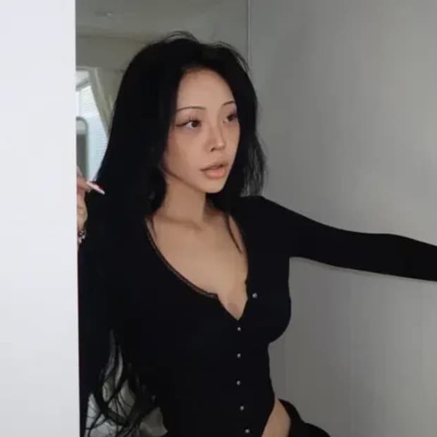 오도어 로맨스 가디건