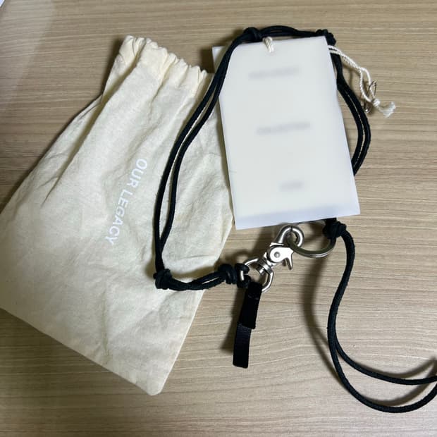 아워레가시 라돈 레더 키체인 블랙