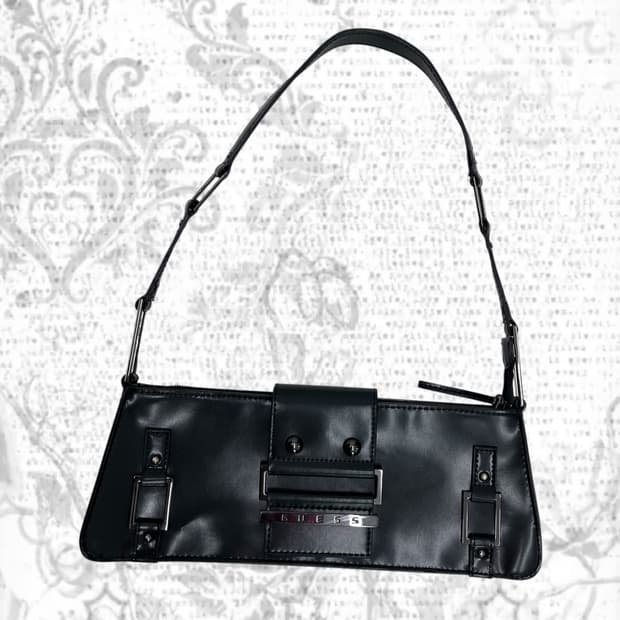 'GUESS' geek chik style baguette bag