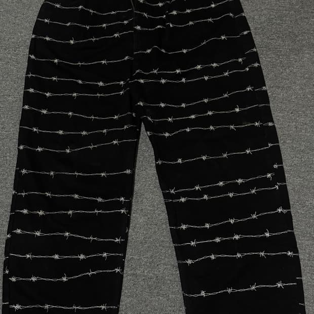 노매뉴얼 W.F DENIM PANTS