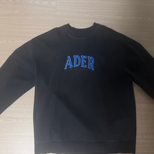 아더에러 맨투맨 a3