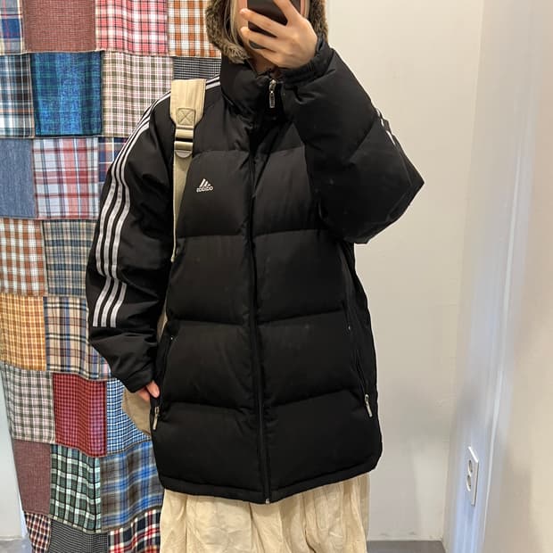 아디다스 블랙 퀄팅 패딩