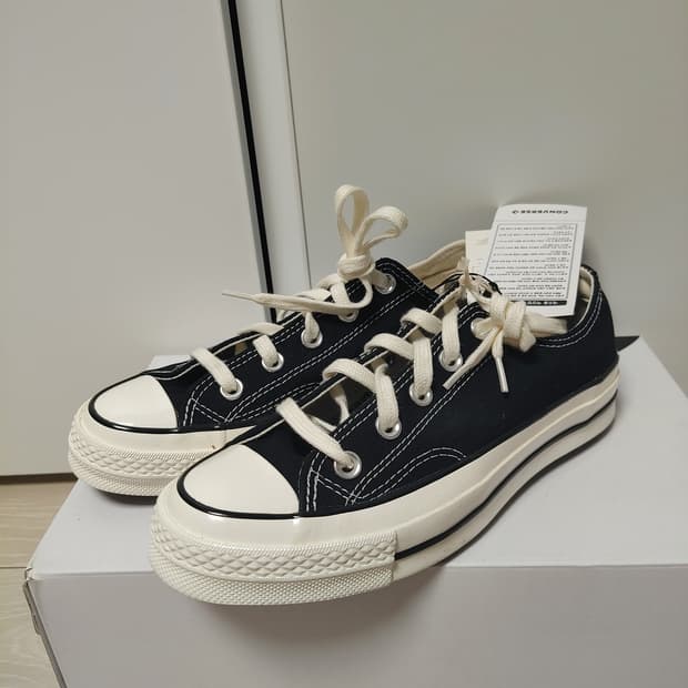 새상품 컨버스 척70  230 무료배송