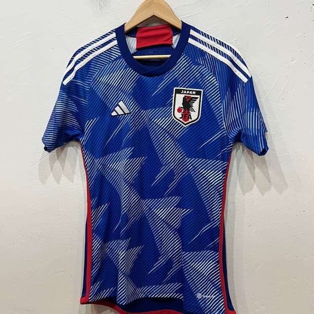 아디다스 22 일본 국대 유니폼 M
