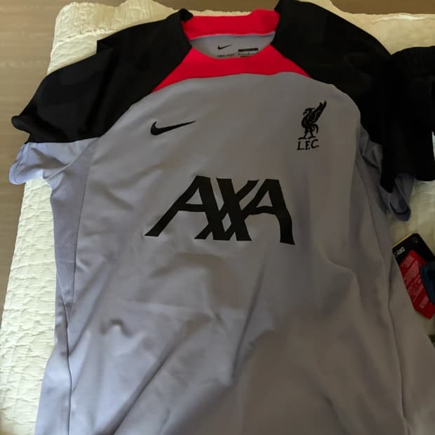 나이키 리버풀 FC 스트라이크 드라이핏 풋볼탑