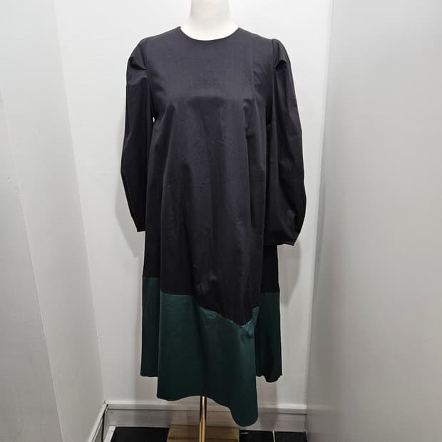 블랙/그린 배색 면 롱원피스