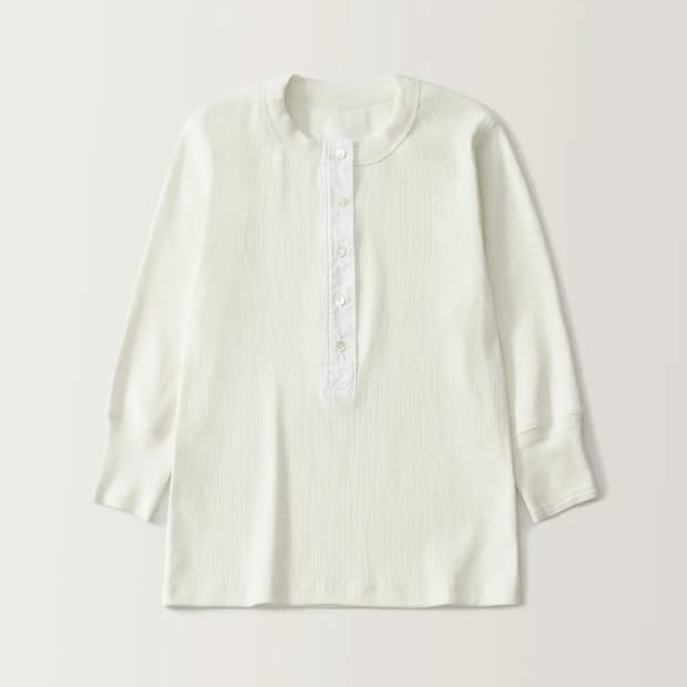 낫띵리튼 vintage button t-shirt