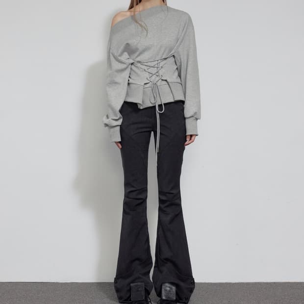 보헴서 레그라인 부츠컷 슬렉스 스트라이프 블랙