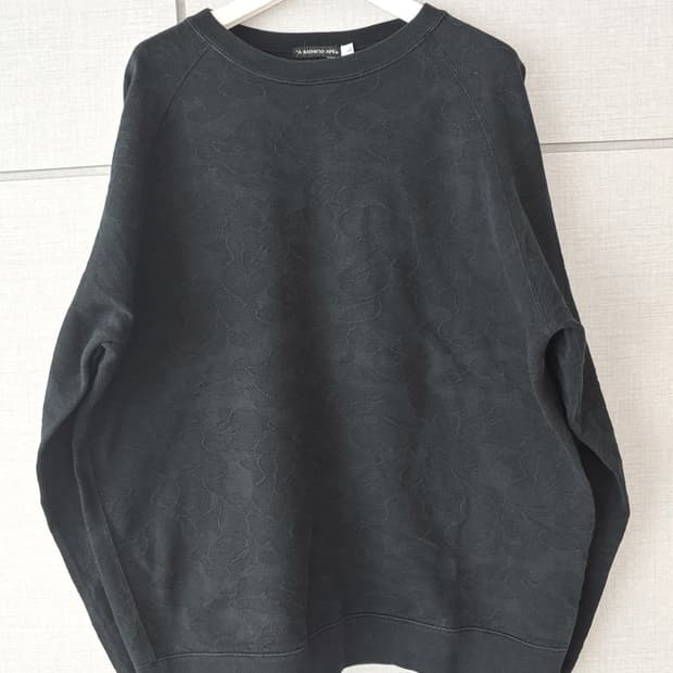 [L] 베이프 익스클루시브 자카드카모 크루넥