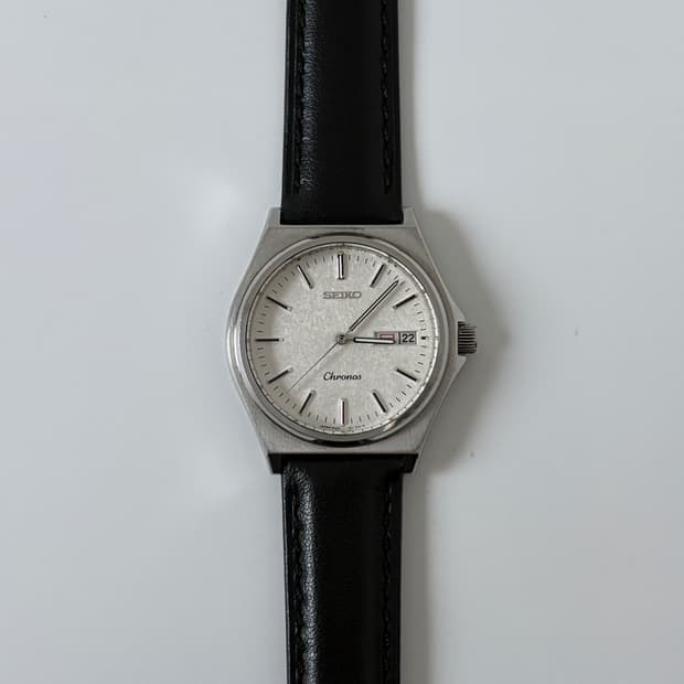 1980s Chronos Snowflake Silver Quartz 