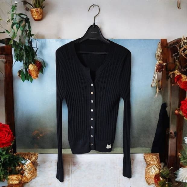 앳코너 울 100 여성 니트 블랙 가디건 M / 상태 좋음