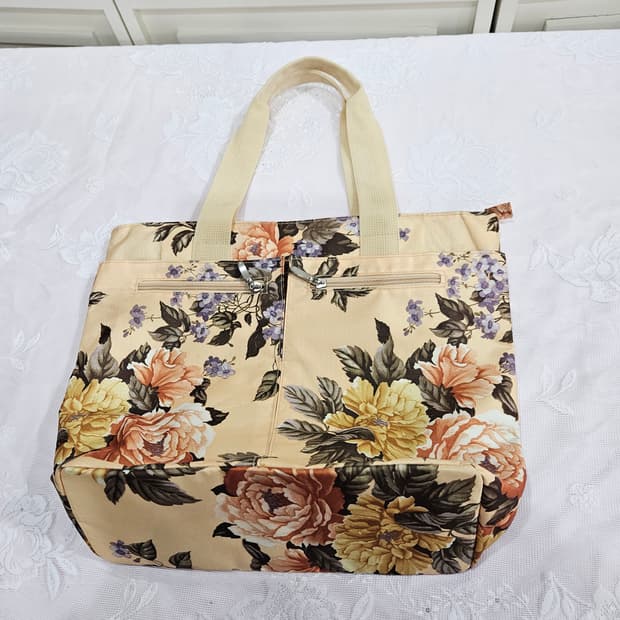 플라워 패턴 토트백