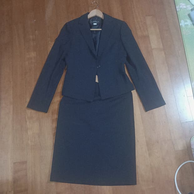 Lancy from 25 여성 자켓 스커트 셋업