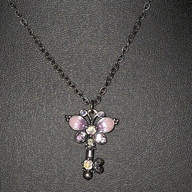 ANNASUI 안나수이 퍼플 key 목걸이