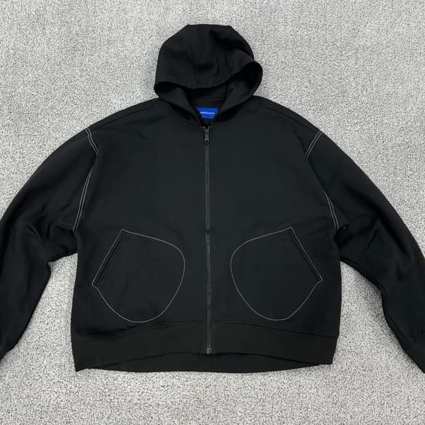 [새상품] 아더에러 TRS NOIR 후드집업