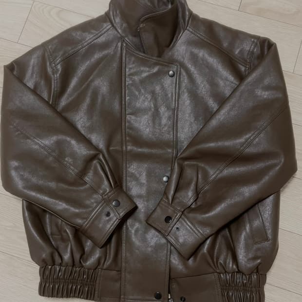 브라운 레더자켓