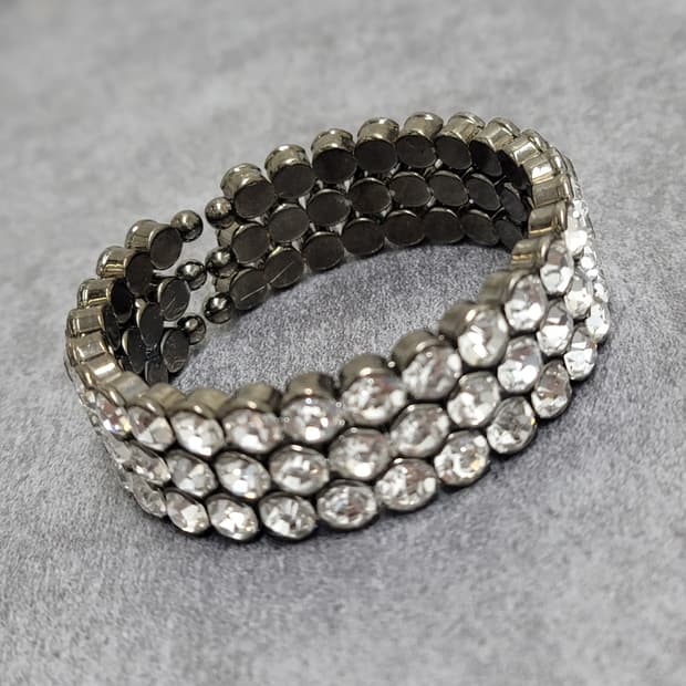 뱅글 빈티지팔찌