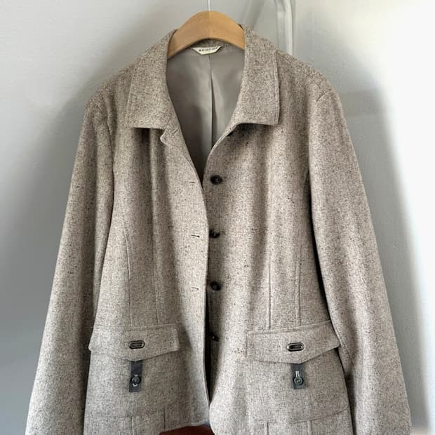 Tweed fabric single collar design jacket