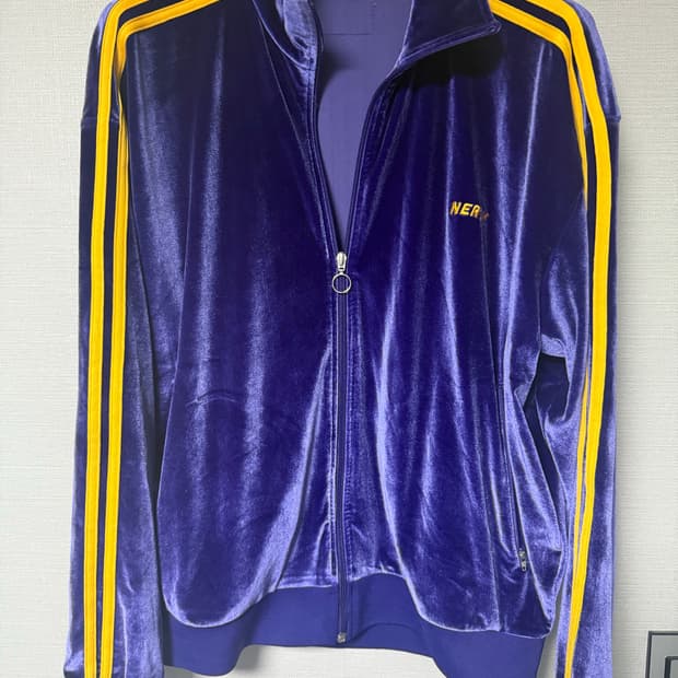 널디 벨벳 트랙탑 퍼플옐로우 L
