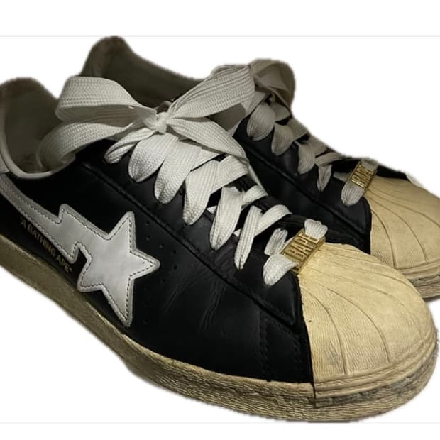 아디다스 x 배이프 슈퍼스타 80s 코어 블랙 오프 화이트