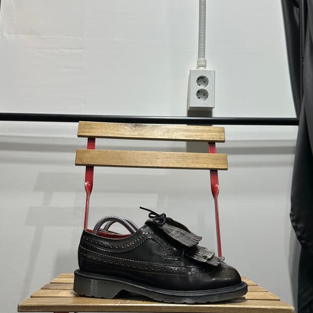 UK5 240) 닥터마틴 로퍼 여성 여자 구두 엘리자베스 윙팁