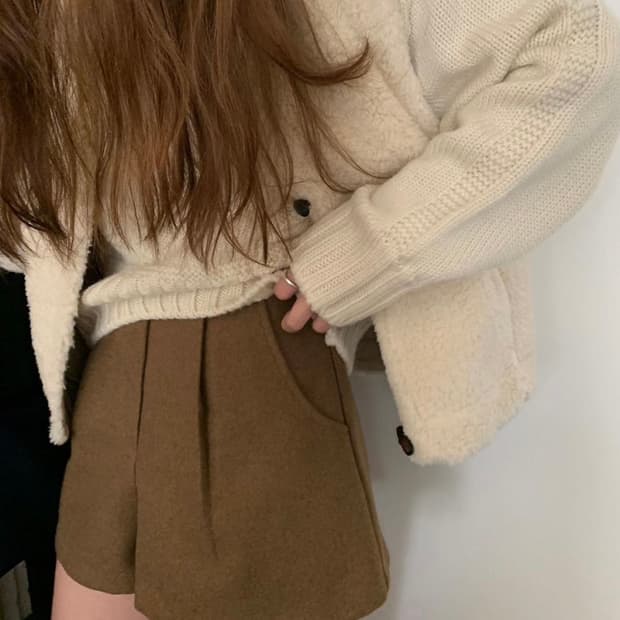 멜라운지mellounge 모직반바지m 새상품