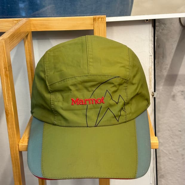 마모트 나일론 카키 이어플랩 볼캡 OS