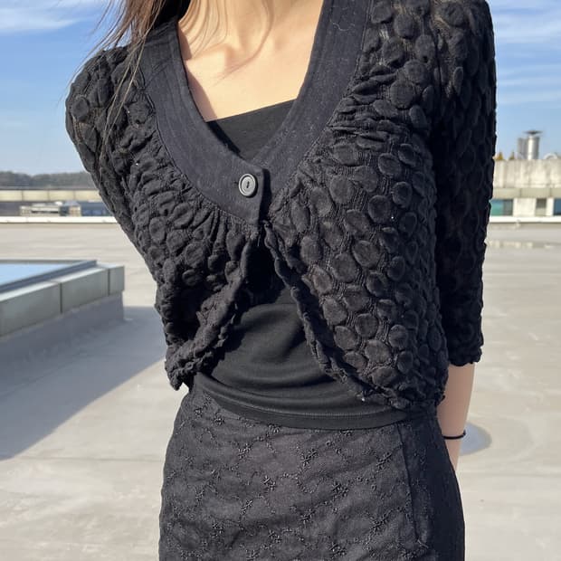 Patterned short cardigan 패턴 숏 가디건