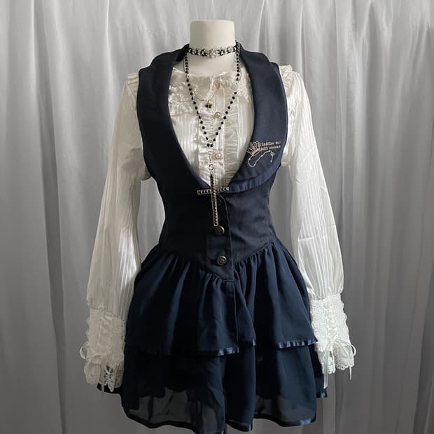 Axes femme & lolita blouse set