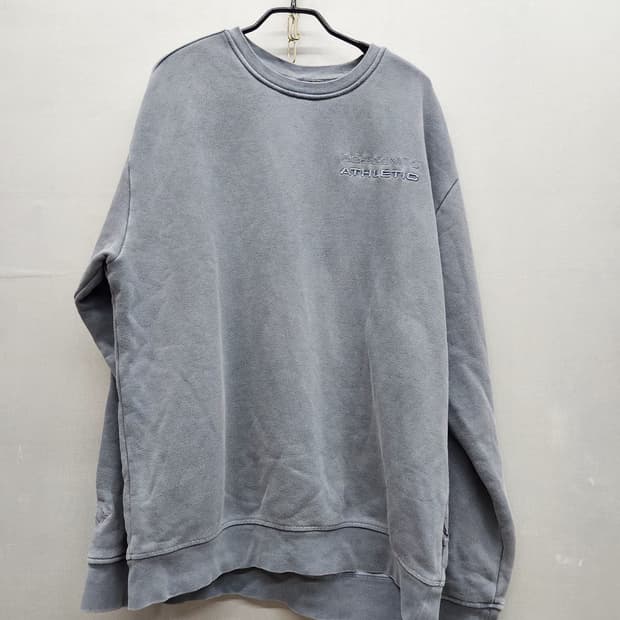 데상트 로고자수 피그먼트 맨투맨 L(2XL)