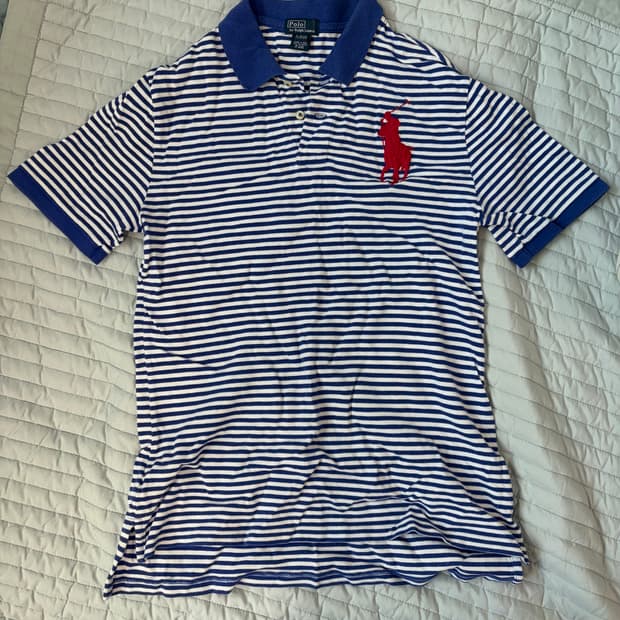 폴로 카라 티셔츠