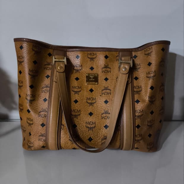 MCM 비세토스 쇼퍼백