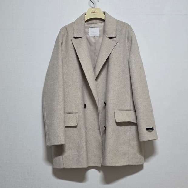 VISIT 핸드메이드 모 코트