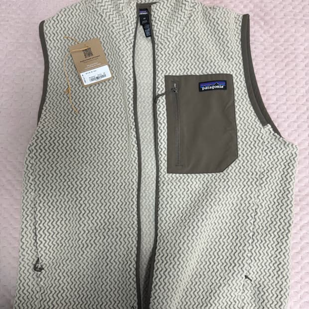 파타고니아 r1 에어 조끼