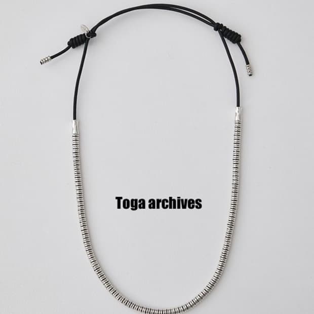 [OS] 토가 아카이브 메탈 뱅글 목걸이
