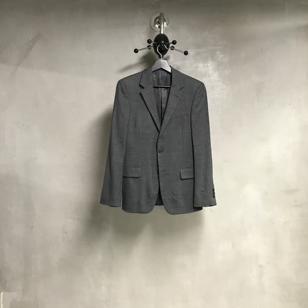 프라다 차콜 블레이저 46R
